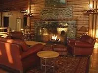 Hotel Lake Lodge Cabins 2*